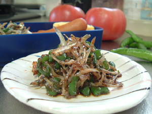 じゃこピーマン